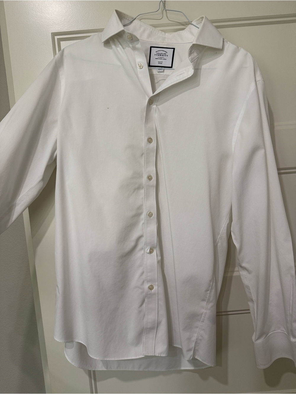 Charles Tyrwhitt White Men's Dress Shirt - Classic Spread Collar